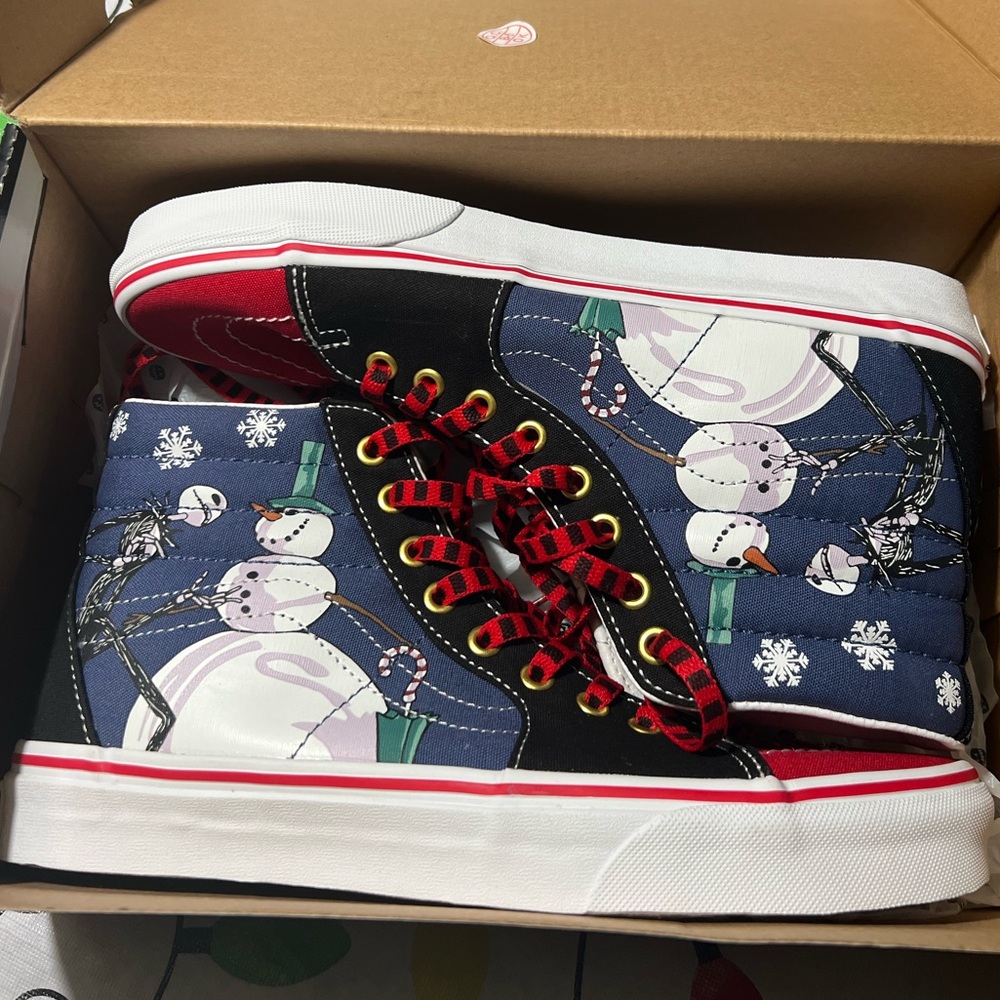 Brand new!! Disney Nightmare Before Christmas Van’s